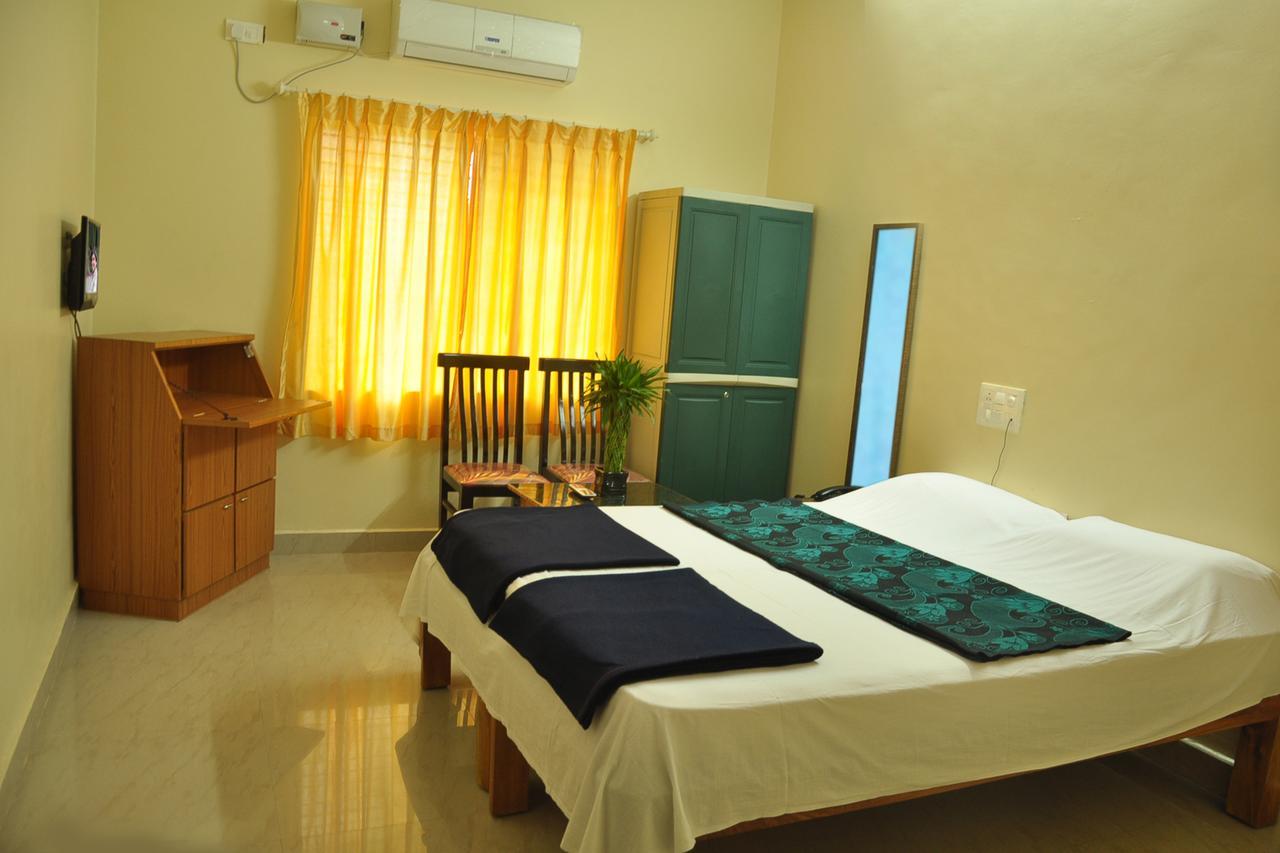 Dhenu Atithya Hotel Māvalli Exterior foto
